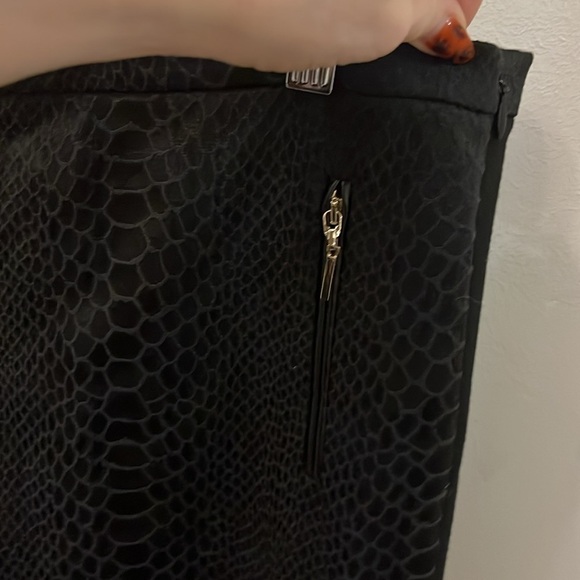 Ted Baker London Tulio Pants Embossed Faux Snakeskin Tuxedo Stripe Ted 3 US 8-10 - Picture 5 of 14